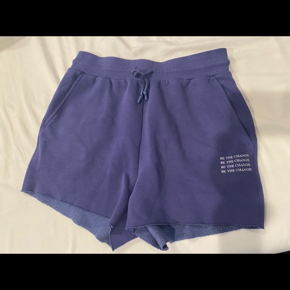 Balance Affirmation Shorts - Size L - Picture 2 of 2